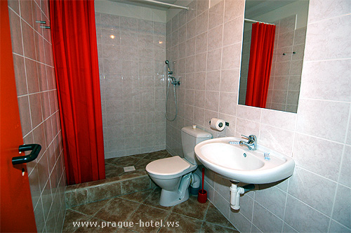 Apartm v A Plus Hotel