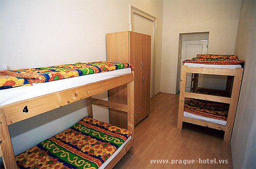 Pra�sk� hostel Apple fotky a obr�zky
