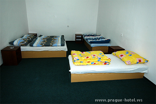Prask hostel AZ fotky a obrzky