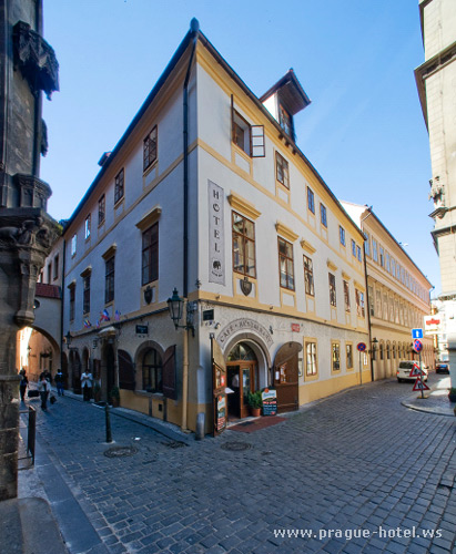 Fotografie a obrazky Hotelu Cerny Slon v Prahe.