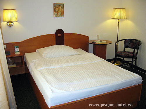 Prask hotel Merkur fotky a obrzky